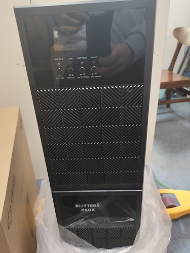 UPS電源蓄電池有哪些？,ups電源是什么東西,