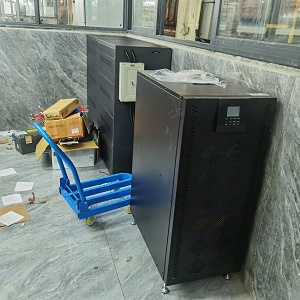 ups電源 ups電源